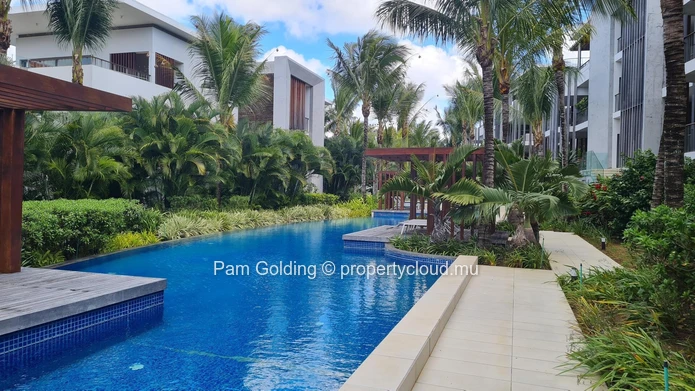 3-Bedroom en suite Penthouse with Private Pool on the Terrace – Mont Choisy Golf & Beach Estate, Grand Baie