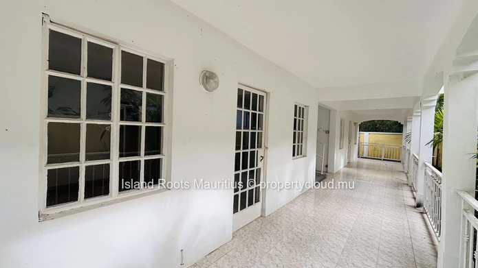 À Vendre – Maison À Trou Aux Biches