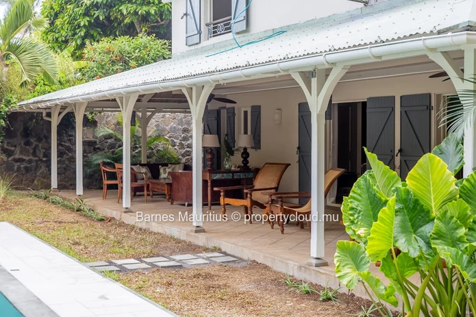 POINTE AUX CANONNIERS - Charming family home - 4 bedrooms