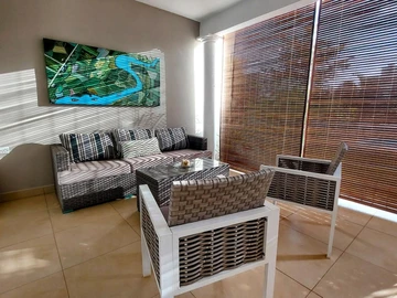 4 Bedroom Villa