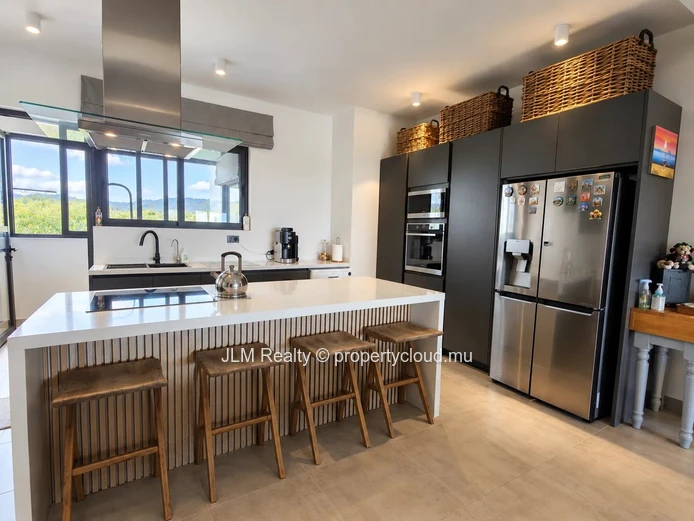 Penthouse for Sale in Tamarin, Mauritius – Private Rooftop with Pool and Panoramic Sea & Mountain Views