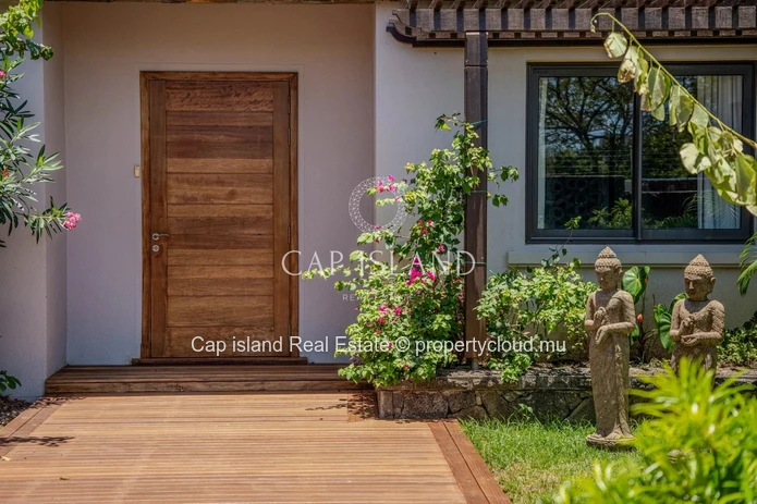 Villa 5 chambres et son jardin tropical - GRAND BAIE -