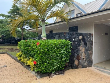 For Rent – Spacious 6-Bedroom House in Les Salines Pilot, Rivière Noire – Black River