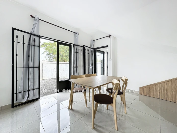 Appartement neuf situé au rez-de-chaussée à 6 min à pieds de Grand Baie La Croisette (Mandat exclusif)