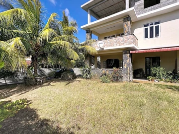 4 Bedroom Apartment
