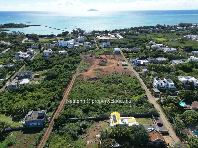 Prime land for sale in Grand Gaube 25 Perches with sea access close to school and shops perfect for your project