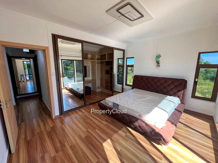 À Louer | Villa Moderne De 4 Chambres | Petit Raffray