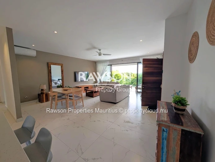 3-Bedroom Penthouse With Private Rooftop & Mountain Views – Grand Baie / Pereybere