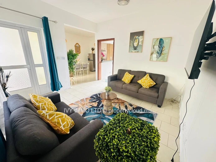 Triplex À Louer – Grand Baie