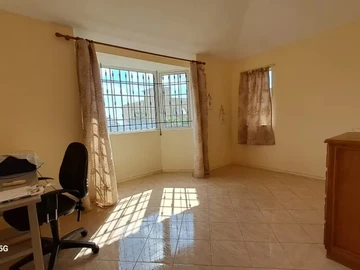 Maison de 4 Chambres