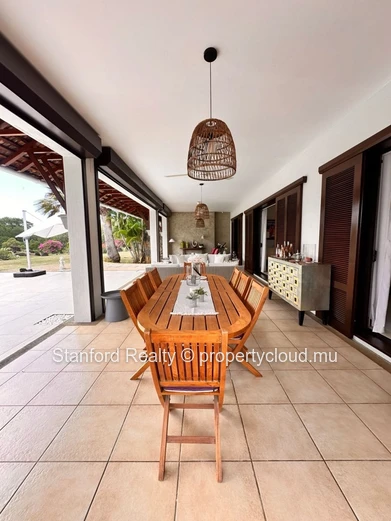 Villa à vendre - 5 chambres, Tamarina Golf Estate, Tamarin, côte Ouest
