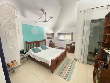 8 Bedroom Villa