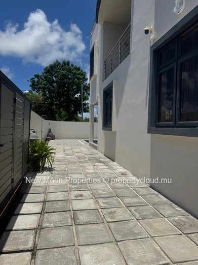 4Bedroom villa for rent with swimming pool