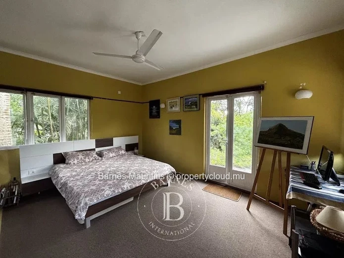 MOKA - Beautiful family house with tropicalised garden - 3 bedrooms