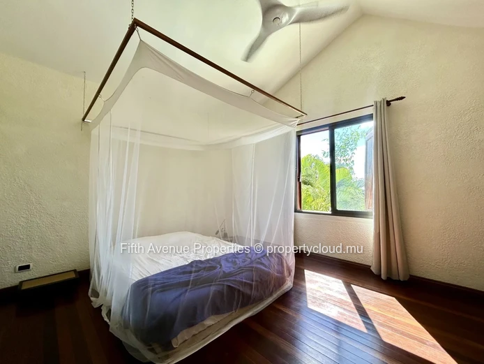 TAMARIN - 3 Bedrooms villa with Seaview
