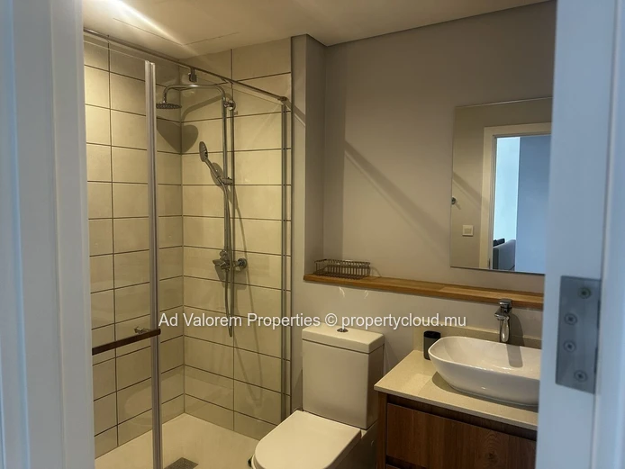 Appartement meublé de 2 chambres avec vue panoramique à louer!