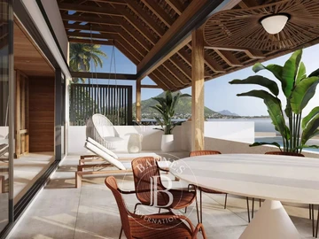 4 Bedroom Villa
