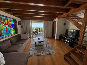 5 Bedroom Villa