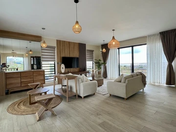 4 Bedroom Villa