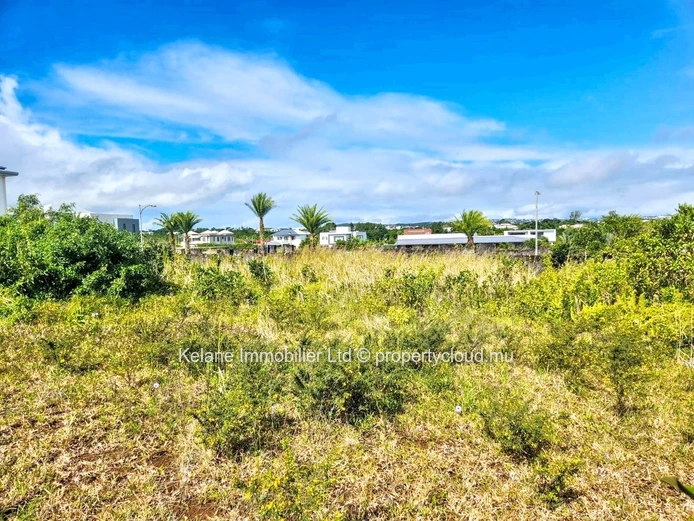 ?? Residential Land for Sale – Aurea Harmony Gated Residence, Hermitage / Côte d’Or