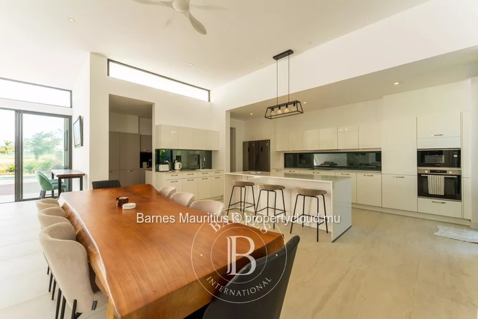 HAUTE RIVE - Villa sur le Golf - 4 Chambres