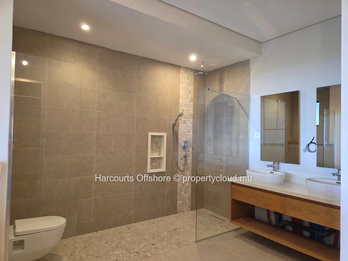 Exceptional 4-Bedroom Sea-View Apartment at O Petit Parc, Belle Vue, Mauritius
