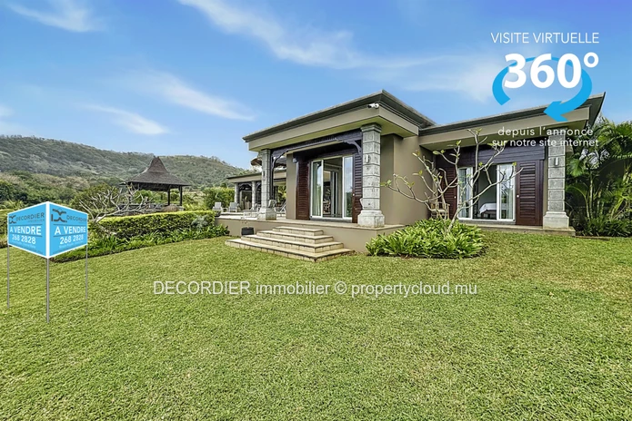 Magnifique villa située à Villa Valriche - accessible aux étrangers