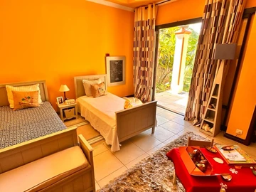 4 Bedroom Villa