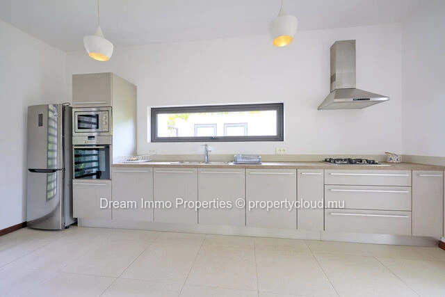 Elegant 4-bedroom furnished villa with private pool close to the beach in Trou aux Biches – Mauritius
