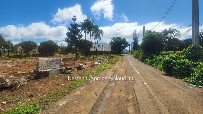 Big plot of land of 3600.99 m², ideal for development