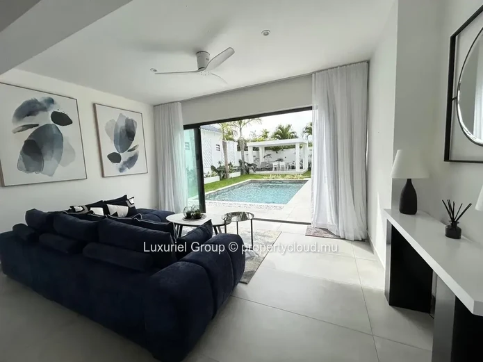 Beautiful Designer Villa with Pool and Outdoor Living Spaces