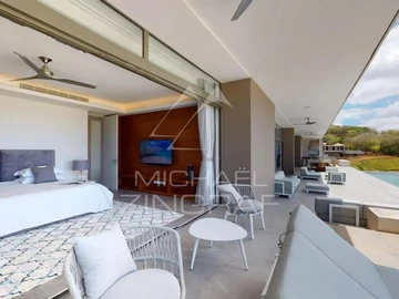 5 Bedroom Villa