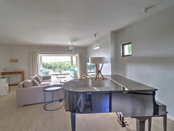 4 Bedroom Apartment