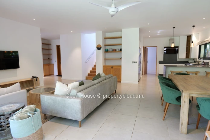 Luxury 3-Bedroom PDS Villa with Private Pool in Tamarin