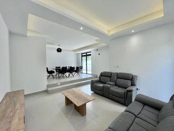 Townhouse, Duplex de 4 Chambres
