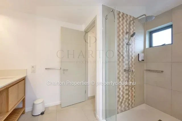 Appartement de 3 chambres de 131 m² à Pointe aux Canonniers