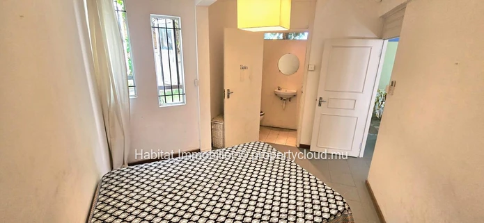 A louer : Maison de type townhouse, meublée et équipée de 118 m² à Bain Boeuf
