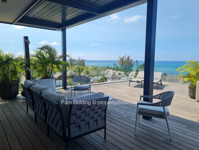 3-Bedroom Penthouse for Sale in Pointe aux Canonniers. Contemporary Design, Sea Views & Rooftop Pool