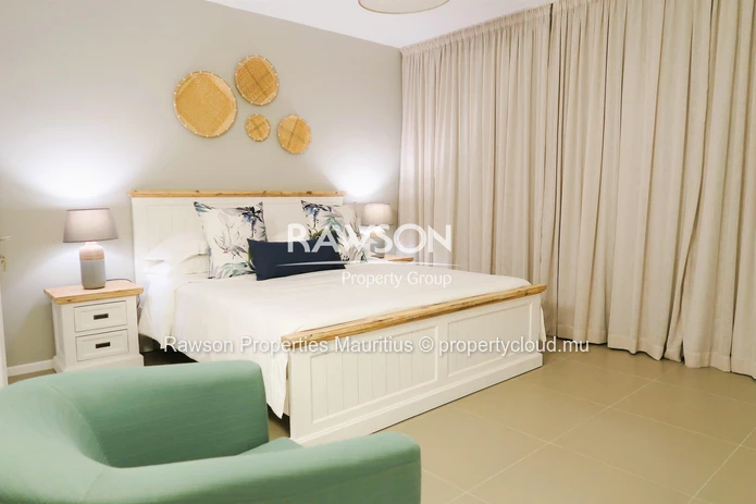 Townhouse Meublée De 3 Chambres | Jardin & Piscine | Mont Choisy | Mi Août 2026