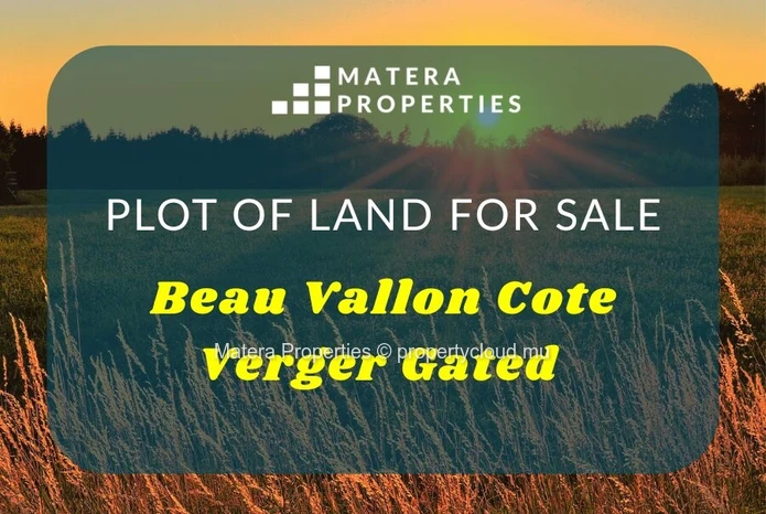 Terrain résidentiel de 1 858 m² à vendre à Mocellement, Beau Vallon - Résidence sécurisée Cote Verger