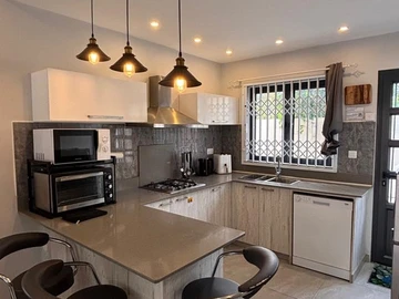 4 Bedroom Apartment