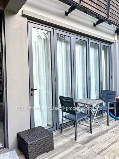 Seaside Elegance: Spacious 3-Bedroom in Rivière Noire