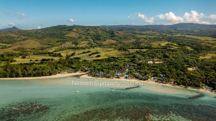 Terrain de 1530m² avec vue mer au sein d'un domaine d'exception.