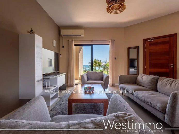 FLIC en FLAC - 3-bedroom beachfront apartment for rent