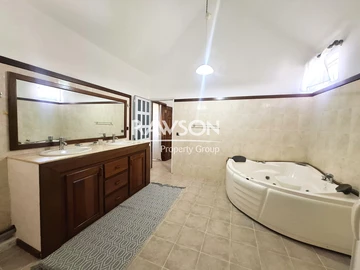 Villa de 4 Chambres