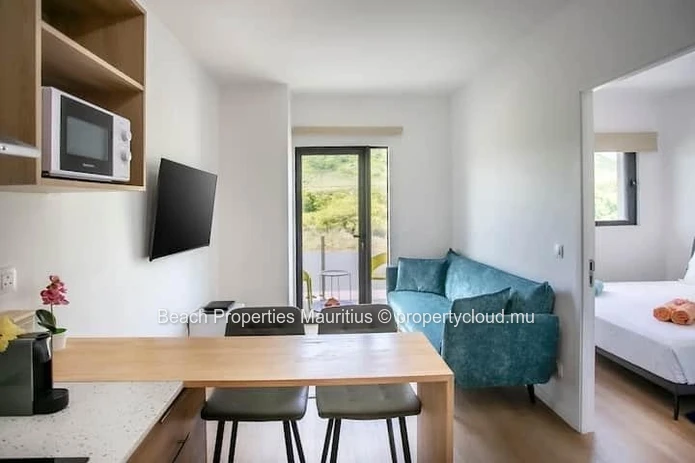Furnished 1-Bed in Tamarin with Modern Kitchen