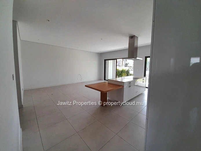 Luxury 2-Bed Apartment | La Pointe, Pointe aux Canonniers