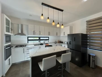 Villa de 4 Chambres