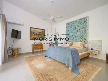4 Bedroom Villa