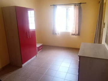 3 Bedroom Townhouse, Duplex